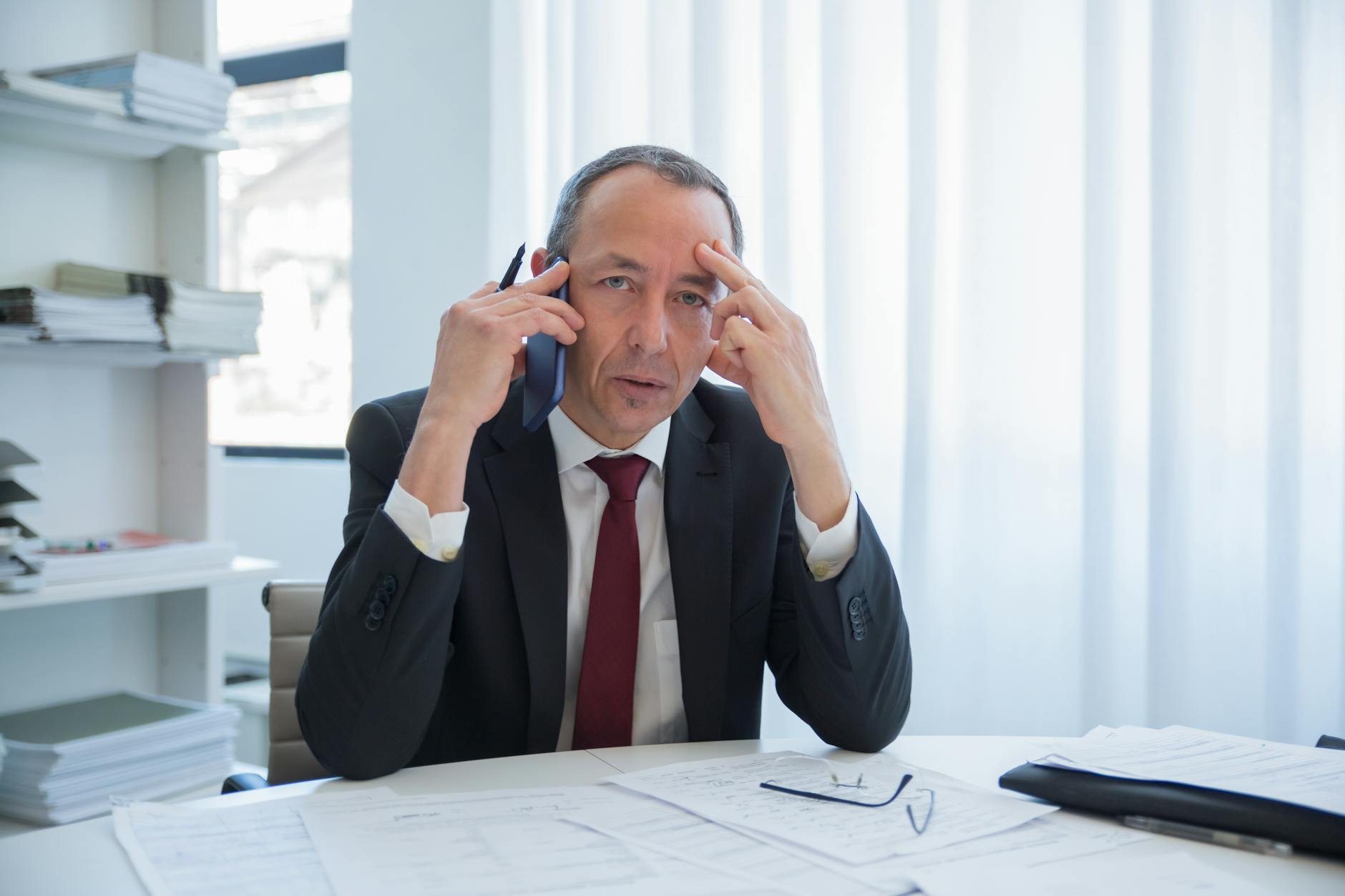 Conseiller bancaire : salaire moyen, évolution et facteurs clés en 2025